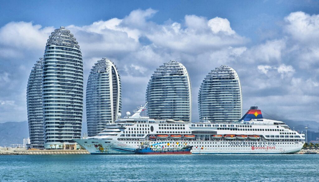 Cruise Ship